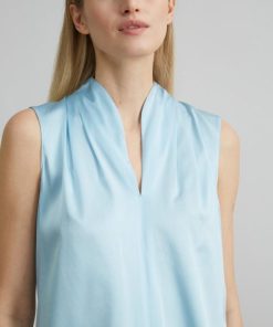 Summitpeak.shop685206f3a7 4